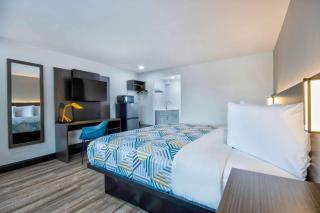 Studio 6 Eureka CA Old Town - 6