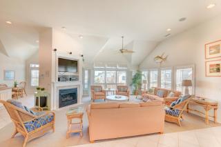 1810 - Hook Line And Sinker by Resort Realty - Corolla - 2