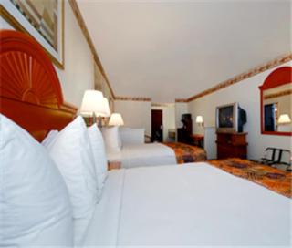 Best Western Inn & Suites - Henrietta - Henrietta - 5