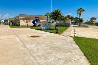 Coral Reef Gataway - 1