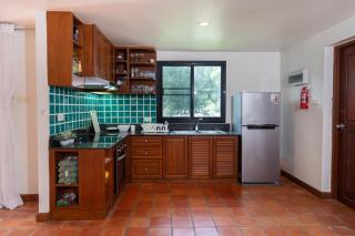 Beachside Apt Short Walk to Nai Harn Beach 2-3 BR - Nai Harn Beach - 8