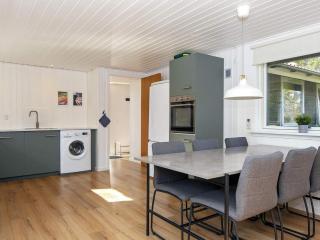 Modern Retreat near Sandholm - By Traum Ferienwohnungen - 4