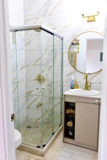 Discounted - Hermosa Paradise Mins From Beach - 3