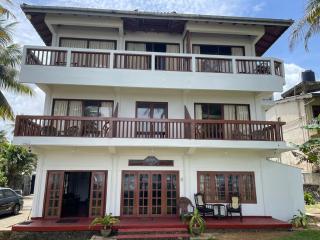 Unawatuna Beach House - Unawatuna - 9