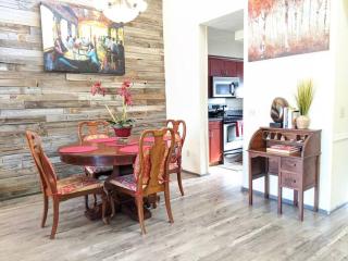 Corner Lake Getaway - 8