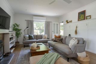Golden Pine Retreat - Bright - 7