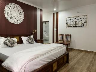Mrig Valley Resort, Homestay & Banquet - Kandikhal - 5