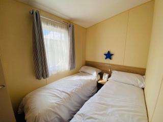 New Forest Bees Holiday Home, Bashley - New Milton - 8