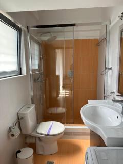 Elegant Escapes 4 - 5