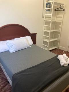 Royal Hotel - Accommodation only - 4
