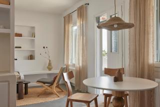Iliana Olive Branch - Adamantas - 3