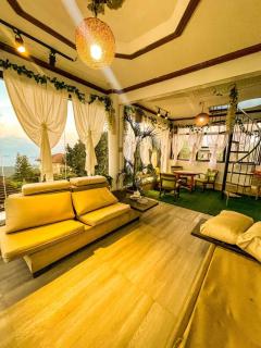 Refreshing Retreat: Tagaytay House with Pool - 5