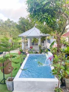 Refreshing Retreat: Tagaytay House with Pool - 1