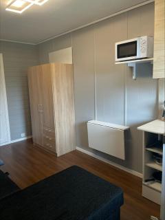 Small and cosy with free parking - 1