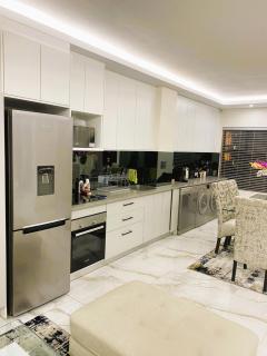 Westpoint Exclusive Apartments with Power Back Up - Johannesburg - 3