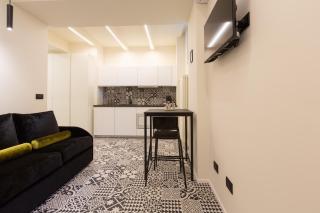 PAY60 -Crescenzago- Luxury Yellow House - Milan - 7