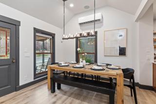 909 Park Ave home - 1