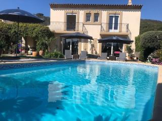 Très belle maison piscine chauffé 210M2 climatisé - Sainte-Maxime - 8