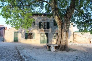 Villa Antonci-18, pool, 3 houses, jacuzzi, private territory - Antonci - 4