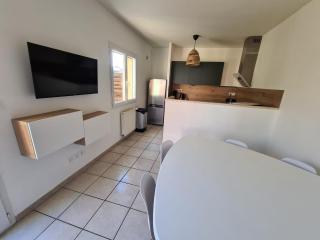 Casa Papidou, Charmante Maison au calme - Jonage - 5