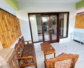 Creative Bungalow Beach Front - Gili Trawangan - 1