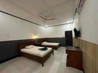 Creative Bungalow Beach Front - Gili Trawangan - 5