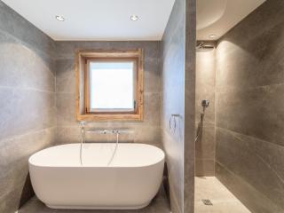 Chalet familial avec SPA et sauna à Courchevel, proche de la télécabine et des commodités. - FR-1-568-36 - Courchevel - 2