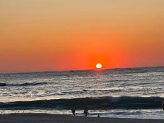 Sydney Stay - 5 Bedroom with AC, Study and TVs - 6