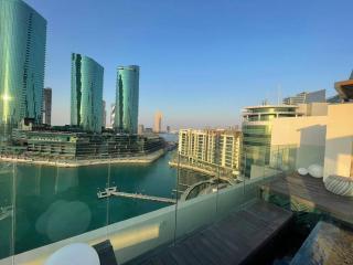 Cloud9 Waterfront Luxury Condo - Manama - 8