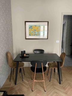 Two bedroom apartment with private parking - Turin - 8