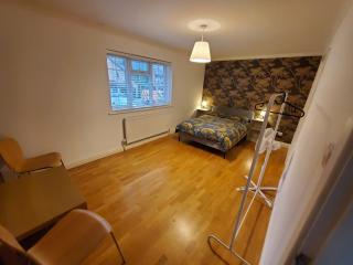 5 bedroom, recently renovated house close to Hastings Beach - Hastings - 3