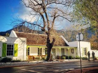 Greyton Toad Hall Guesthouse - individual rooms - 9