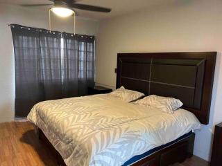 Casa completa de 3 cuartos en una zona tranquila. - 1