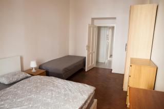 2B Pechackova family apartment with balcony by the river - Prague - 1