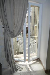 Vieille Ville 1 - Luca's Apartment, 1 bedroom, max 2 adults and 2 kids - Antibes - 0