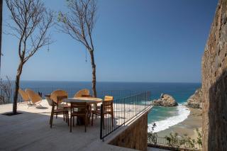 Casa Chicatana Incredible Beach Front Villa - Zapotal - 9