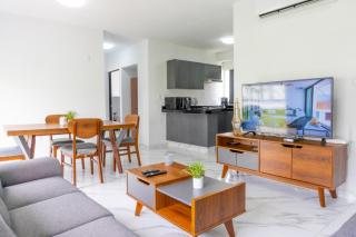 Apartamento con Alberca SmartTV y Jardin - 6