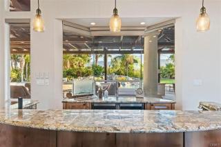 Ultimate Luxury Retreat Over 1 4 Acres Pool Spa More - 6