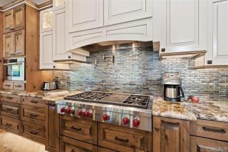 Ultimate Luxury Retreat Over 1 4 Acres Pool Spa More - 2