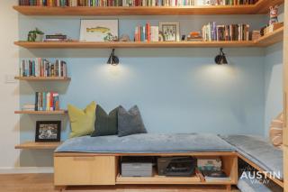 EV Ready Chic WFH Oasis Covered Patio and Pets Ok - Austin - 2