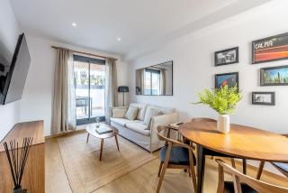 The White Flats Les Corts - 0