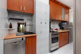 Family Apartment with Balcony in Gdynia by Noclegi Renters - 1