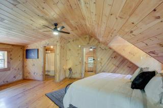 Peaceful Whitley City Cabin on 10 Wooded Acres! - 1