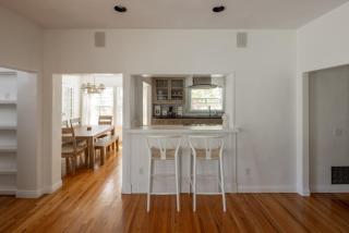 La Jolla Beach House! Steps to the water! - 3