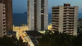 Große Ferienwohnung mit großer Terrasse an der Costa Blanca für 4 Erwachsene und 1 Kind circa 250 m vom Meer - 0