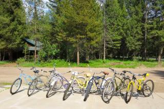 Exquisite McCall Log Cabin - Walk to Payette Lake! - 2