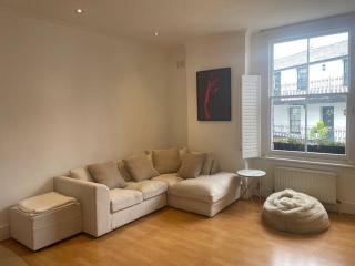 Spacious 1-bedroom apartment in Belsize Village - 5