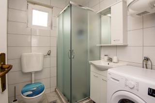 Apartments with parking spaces Vir - Lozice, Vir - 21777 - Vir - 2