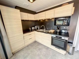 Chalet cosy 4 pers - Piscine chauffée - Proche plage et commerces - Terrasse et jardin privés - FR-1-361-504 - 8