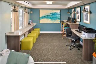 Red Roof Inn PLUS & Suites Tampa - Tampa - 3